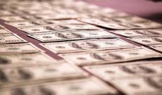 Ukrayna Ali Radasının deputatı dövlət bankından 20 milyon dollar mənimsəməkdə ittiham olunur