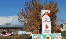 Gümrüdə rusiyalı zabitin avtomobili yandırılıb