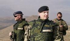 Sevgilisinə mayor rütbəsi verdi - İstintaq başladı