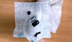 Gömrükdə gödəkçənin cibindən tiryək çıxdı