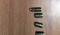 Gömrükdə vətəndaşda boş giliz və güllə aşkarlanıb