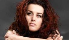 “Deyəsən atalarımız şair, analarımız isə müğənni olub..." - Elzaya ağsaqqal məsləhəti...