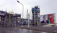 Prezident İlham Əliyev Bakı neft emalı zavodunda bitum qurğusunun və maye qazdoldurma məntəqəsinin açılışında iştirak edib