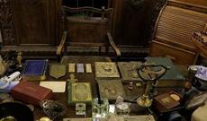 Stalin dövrünə aid xəzinə tapıldı: Qızıl sikkələr, zinət əşyaları...