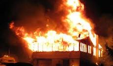 Sabunçuda  ev yanıb, Mincəçevirdə uşaq xilas edilib