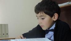 Azərbaycanlı "Kalkulyator uşaq" hər kəsi özünə heyran qoyur (VİDEO)