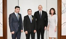 İlham Əliyev və birinci xanım Mehriban Əliyeva  Sabir və Umud Şirinov qardaşları ilə görüşüblər