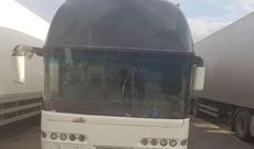 Köhnə model avtobusu yenisi ilə əvəz edib gətirərkən saxlanıldı