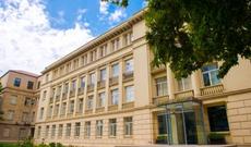 Zəlzələ nəticəsində 5 məktəbdə çatlar əmələ gəlib