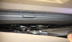 Avtomobildə gizlədilən mobil telefonlar aşkar edilib - VİDEO