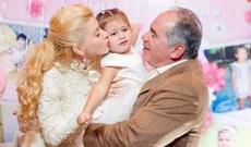 Qəzaya uğrayan təyyarədə azərbaycanlı milyonçunun qızı da olub