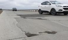 Ziya Məmmədovun yarım milyardlıq beton yolu batan yola necə döndü...