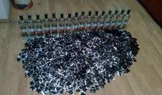 Avtomobildə gizlədilmiş spirtli içki və dərman preparatları aşkarlanıb