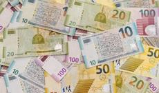 Dollarla krediti olanlara şad xəbər — Kompensasiyalar belə qaytarılacaq