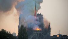 Notr-Dam-de-Pari kilsəsində yanğın söndürülüb