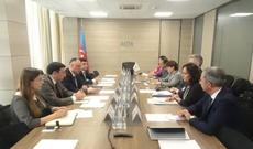 AQTA sədri Q.Təhməzli Beynəlxalq Maliyyə Korparasiyasının nümayəndələri ilə görüşüb