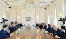 Prezident İlham Əliyev UEFA-nın prezidentinin başçılıq etdiyi nümayəndə heyətini qəbul edib
