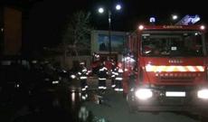 Sabirabadda Mərkəzi bazarda yanğın davam edir