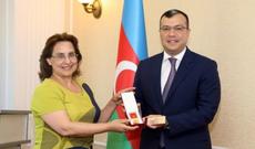 Nazirliyin təltif edilmiş əməkdaşlarına vəsiqələr və medallar təqdim olunub