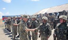 Müdafiə nazirinin müavini bölmələrin qış mövsümünə hazırlığını yoxlayıb