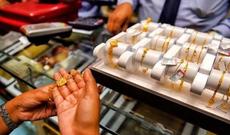 Özünü Dubay şahzadəsi kimi təqdim edən qadın zərgərlik mağazasından oğurluq edib