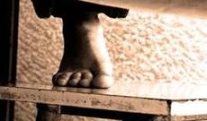 Ermənistan ordusunun gizirinin meyiti asılmış vəziyyətə aşkarlanıb