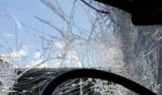 Bakı-Qazax yolunda ağır qəza: sərnişin ön şüşədən çölə düşüb öldü