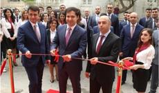 Kapital Bank yenilənən Nəsimi filialını istifadəyə verdi