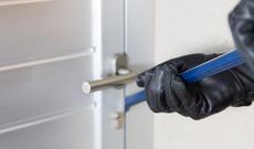 Quba və Xaçmazda evlərdən qızıl oğurlayan 19 yaşlı gənc saxlanılıb