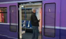 Bakı metrosunda HƏYƏCAN - vaqonlara tüstü doldu, sərnişinlər boşaldıldı