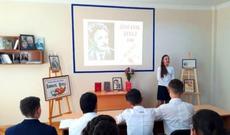 Paytaxt məktəblərində İsmayıl Şıxlının 100 illik yubileyi qeyd olunub