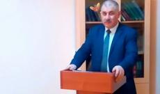 Bakıda məktəbdə əsəbiləşən direktor iş başında öldü