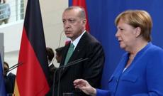 Ərdoğandan Merkelə: Ya biz, ya terrorçular!