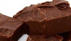 Əsl şokolad necə olur və onu saxtasından necə fərqləndirmək olar?
