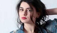 Gözəlliyi ilə Türkiyəni fəht edən aktrisanın anası ilə şəkli hər kəsi heyrətə saldı