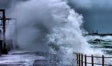 SOCAR havaya görə 150-dən çox neftçini təxliyyə etdi