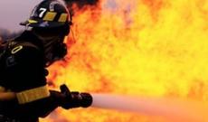 Bakıda bağça yandı