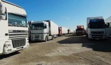 Azərbaycan gömrüyündə sıxlıq: yüzlərlə maşın sərhədi keçə bilmir