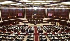 “Prezident parlamentin də tərkibinin dəyişməsini istəyir”