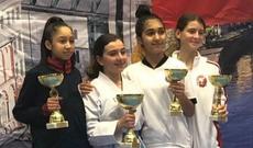 Karateçi qızlarımız beynəlxalq turnirdə iki medal qazandılar