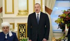 Prezident Allahşükür Paşazadəyə “Heydər Əliyev” ordeni təqdim etdi