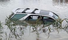 “Sədərəy”in girişində maşınlar suyun altında qaldı