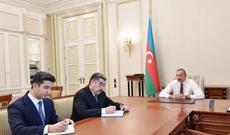 Prezident İlham Əliyev Rüstəm Xəlilovu Hacıqabul Rayon İcra Hakimiyyətinin başçısı, Vüqar Novruzovu Naftalan Şəhər İcra Hakimiyyətinin başçısı vəzifələrinə təyin olunması ilə əlaqədar qəbul edib