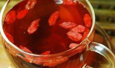 Qaraciyər və öd kisəsini sağlam edən faydalı ZİRİNC DƏMLƏMƏSİ