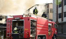 Abşeron Gənclər Şəhərciyində bina yanır