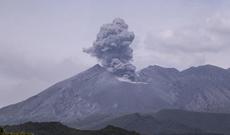 Meksikada ən böyük vulkan püskürüb