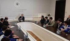 Ceyhun Bayramov olimpiada qalibləri ilə görüşdü