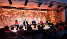 Prezident İlham Əliyev Davosda regional təhlükəsizliyin vacibliyindən danışıb