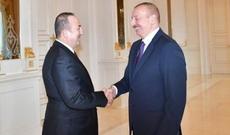 İlham Əliyev Çavuşoğluna orden verdi