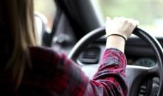 Bakıda qadını döyüb avtomobilini əlindən aldılar